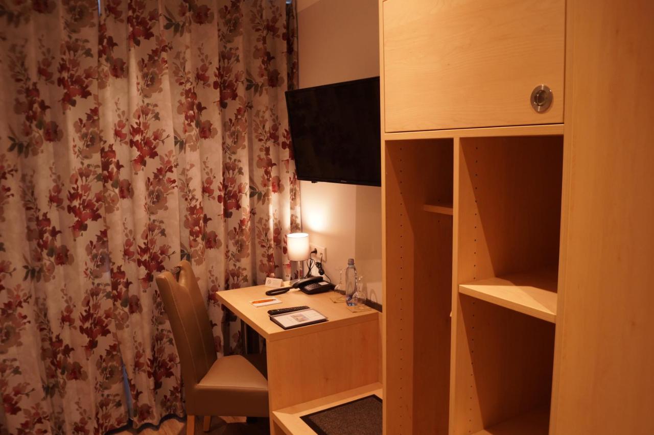 ורבורג Hotel Gasthof Luis מראה חיצוני תמונה